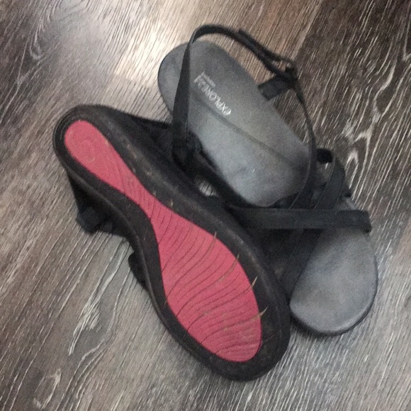 Easy spirit explore24 black sandals new buck black leather size 11M - Picture 2 of 3